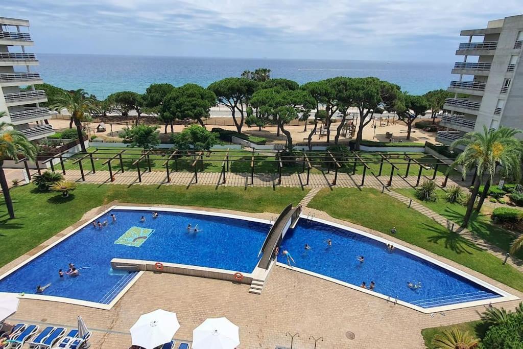 Bravaholidays-298-Central Park Blanes Exterior photo